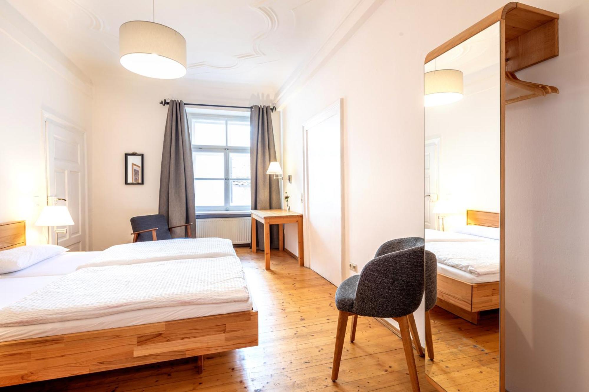 Pension Goldenes Schiff パッサウ エクステリア 写真